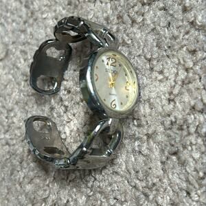 Studio women’s vintage chainlink bangle bracelet watch‎ color: silver/gold